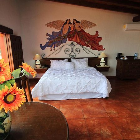 Villa San Jose Hotel&Suites Morelia Exterior foto