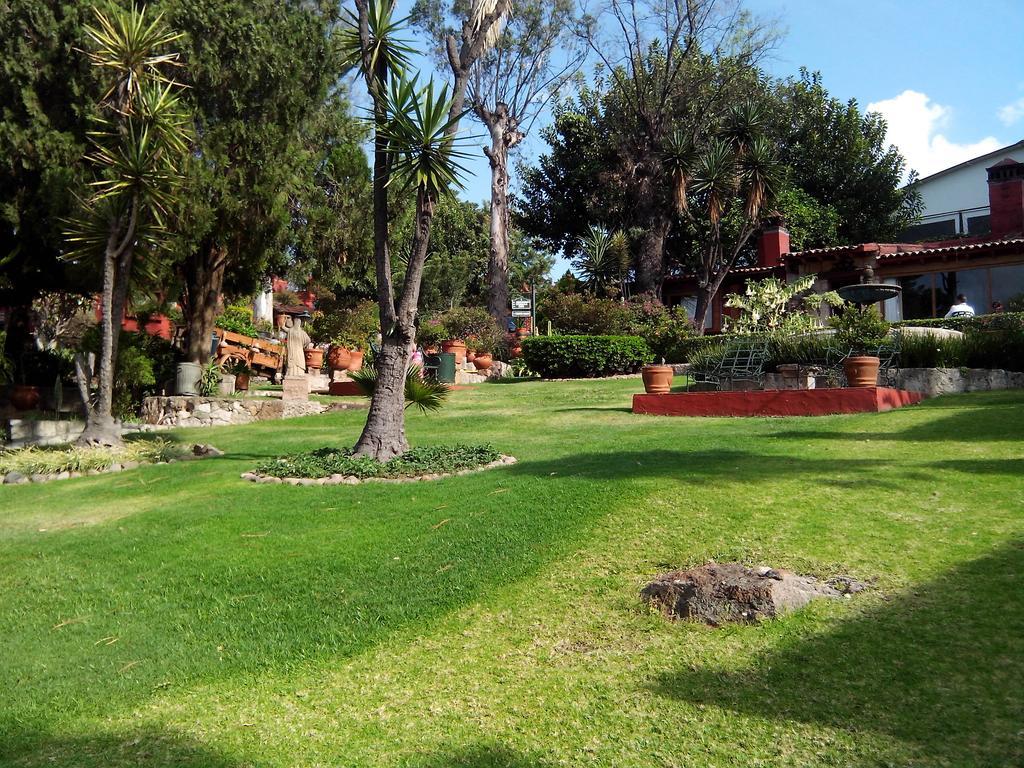Villa San Jose Hotel&Suites Morelia Exterior foto